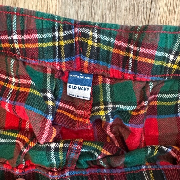 Bundle of 3 jogger style flannel pajama pants; Walmart + Old Navy - Picture 6 of 6